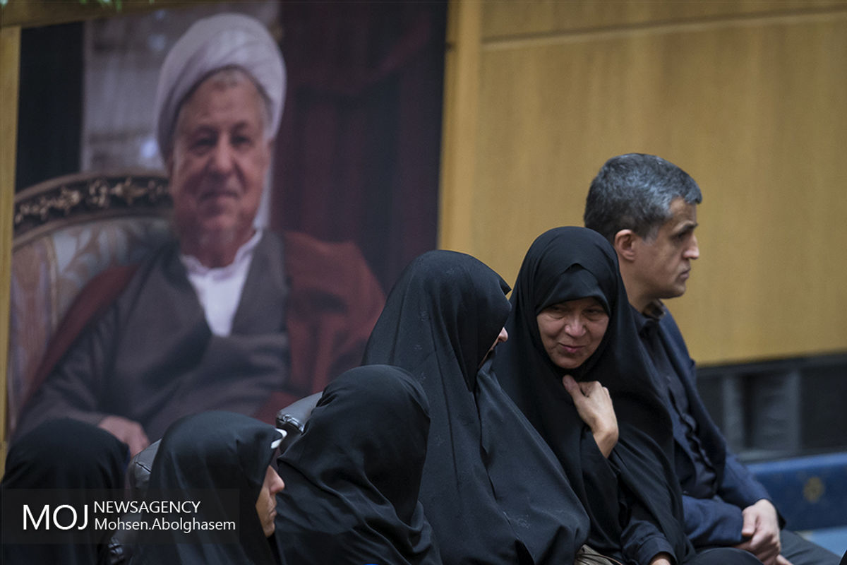 برگزاری آیین گرامیداشت سومین سالگرد آیت الله هاشمی رفسنجانی با حضور شخصیت های سیاسی