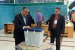 رئیس سازمان انرژی اتمی رأی خود را در کرمان به صندوق انتخابات انداخت