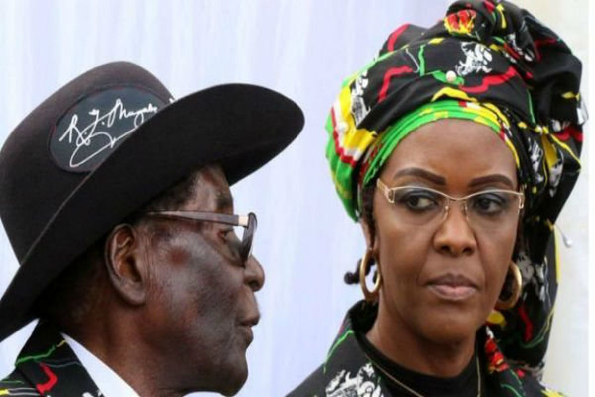 گریس موگابه اخراج شد