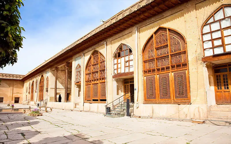 انجام مرمت و مطالعه فنی-پژوهشی ۷۲ بنای تاریخی فارس در سال جاری