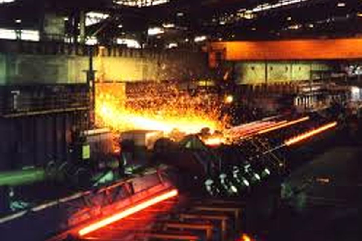 شرکت های آسیایی و اروپایی برای صادرات فولاد به ایران رقابت می کنند