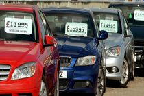 قیمت خودرو امروز ۱۰ آبان ۱۴۰۲ در بازار مشخص شد