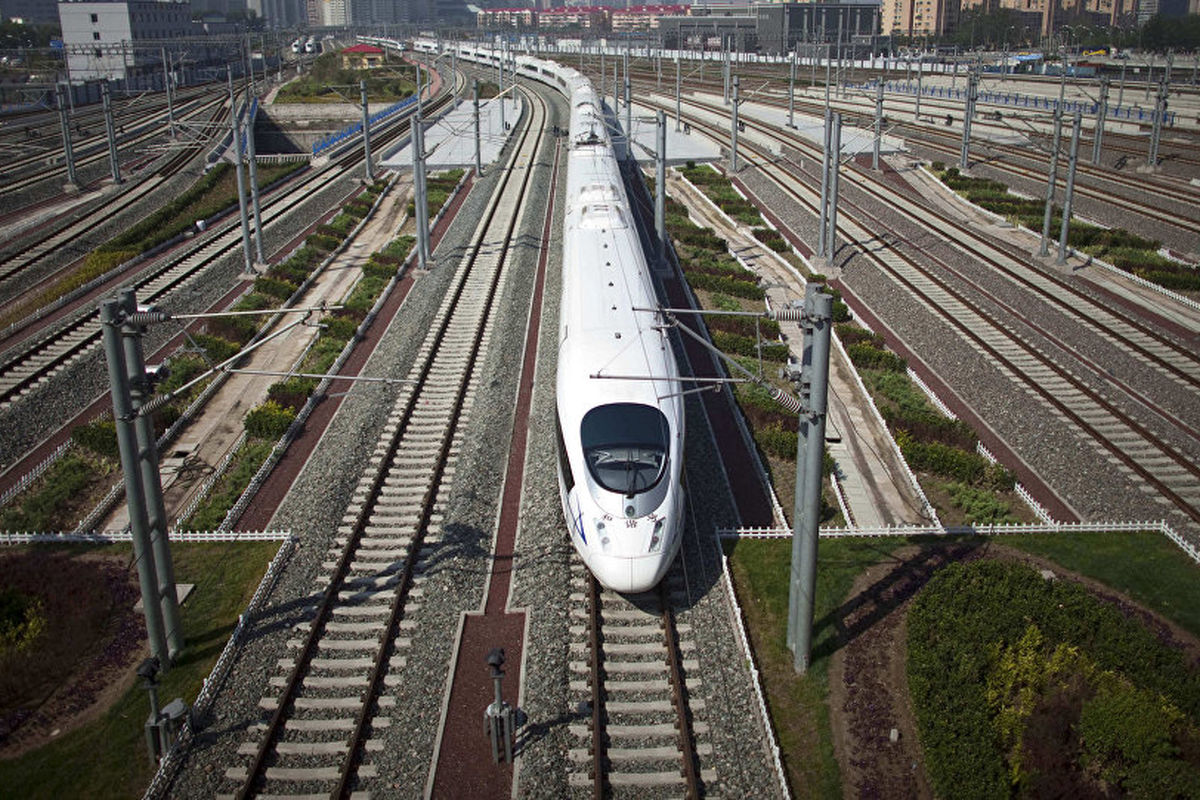 چین در روسیه قطار سریع‌السیر می‌سازد