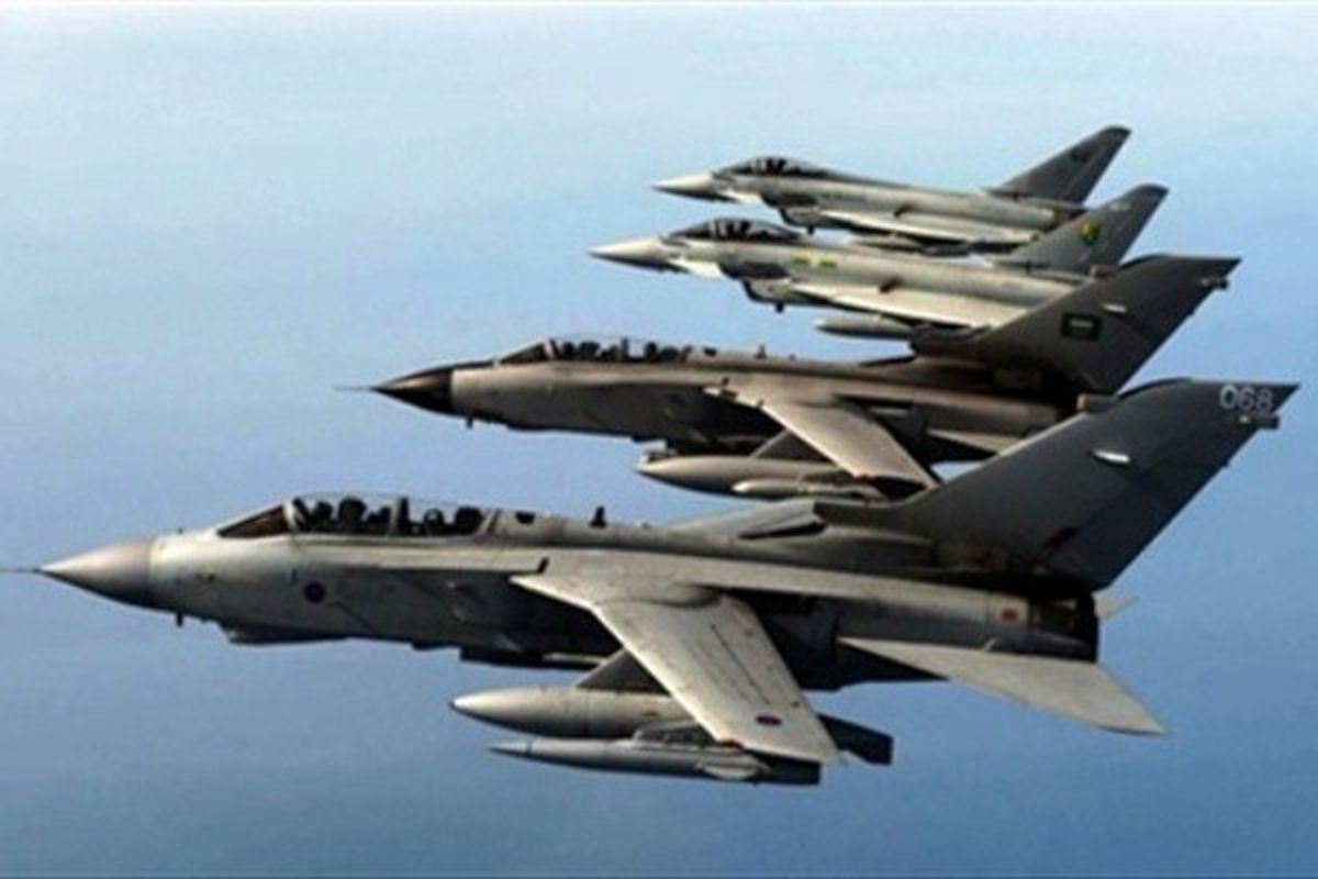 جنگنده های رژیم سعودی صنعاء، الحدیده و البیضاء را بمباران کرد