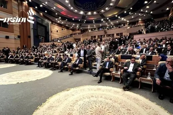 آغاز مراسم افتتاحیه دومین رویداد ایران پتروکم
