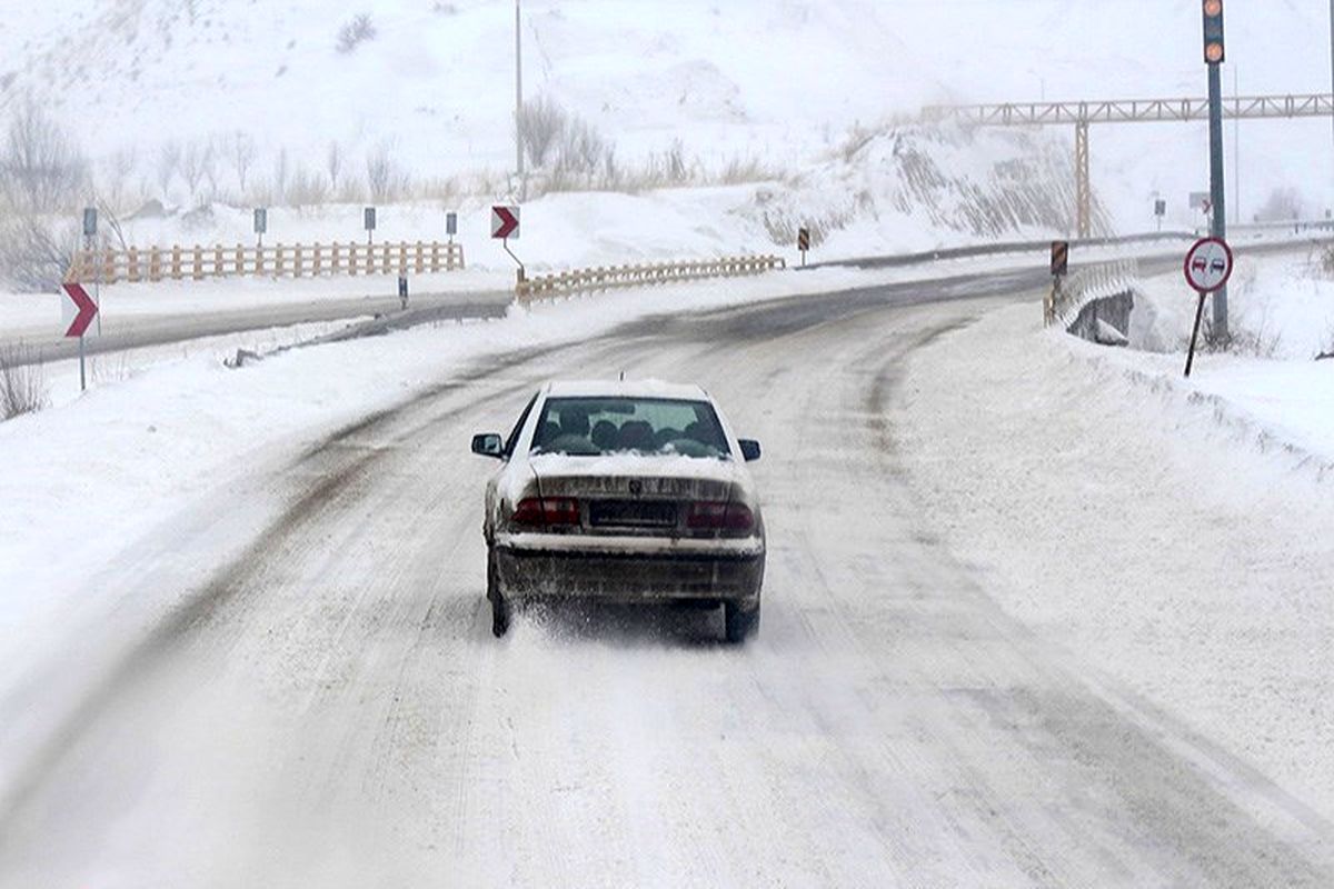 برف و باران در 16 استان کشور / هراز بسته شد