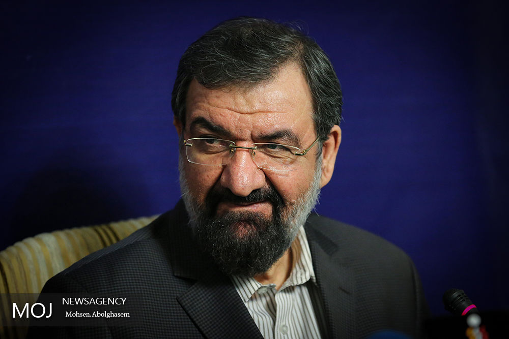 رئیس و دبیر مجمع تشخیص مصلحت نظام به عراق سفر کردند