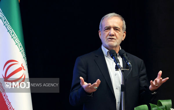 باید در مقابل دشمن، اختلافاتمان را کنار بگذاریم + فیلم