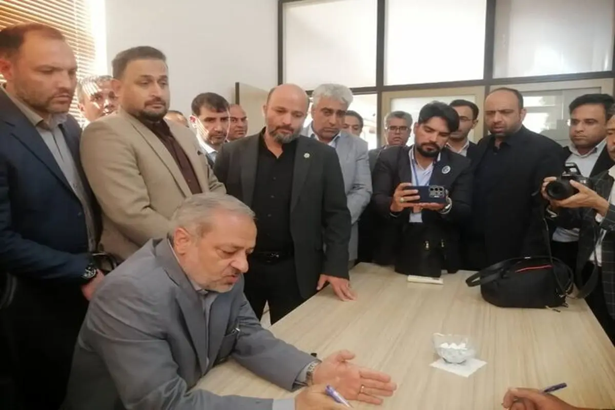 حقالتدریسها شرایط بهتری از استخدامیهای فرهنگی دارند