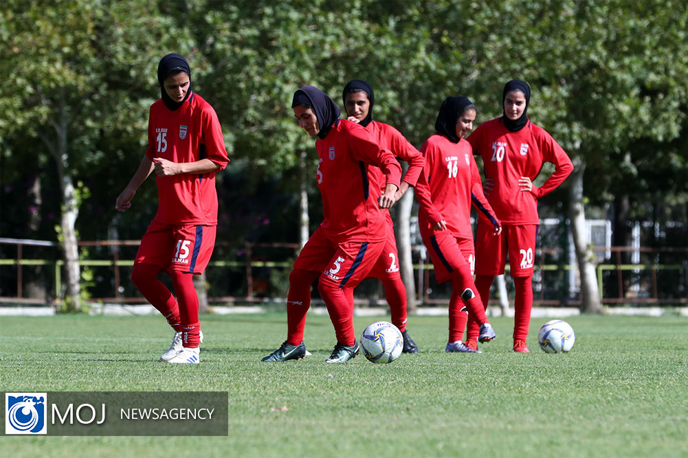 آخرین تمرین تیم ملی فوتبال بانوان پیش از سفر به ازبکستان