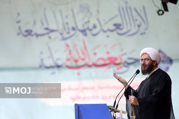 مسجد طراز، امام تراز می‌خواهد با علم، اخلاص و اخلاق خوش