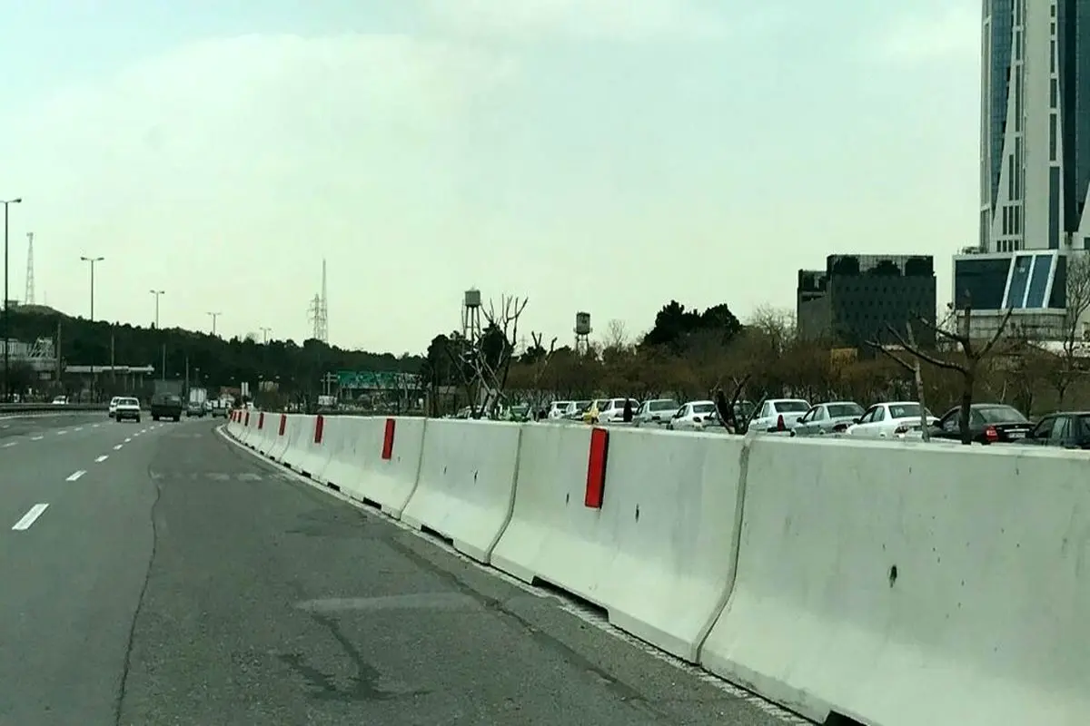 نصب ۱۵۰ نیوجرسی در محور گردنه شلمزار چهارمحال و بختیاری