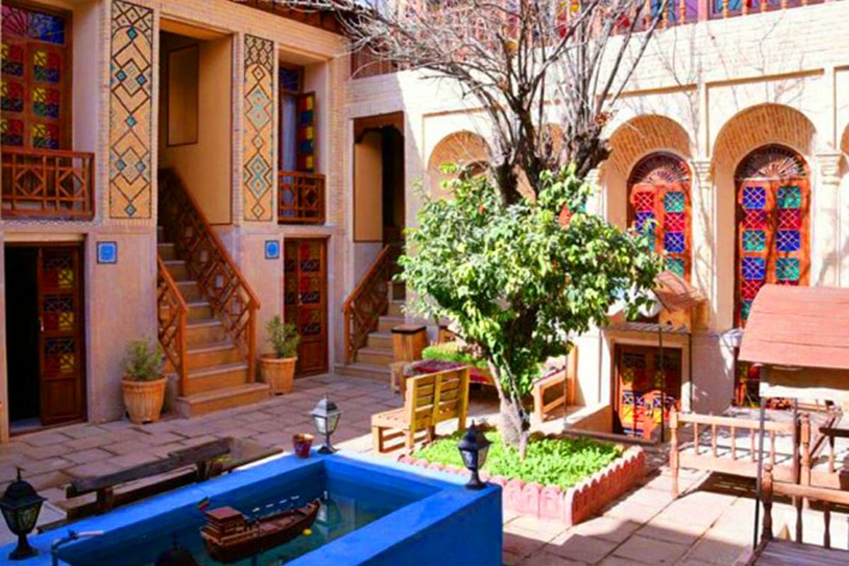 بهترین هتل های 3 ستاره و ارزان شیراز کدامند؟