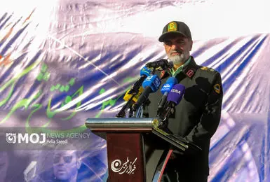 ساخت ۱۰۰ هزار واحد مسکونی برای کارکنان فراجا؛ کشور به کارگاه عمرانی پلیس تبدیل شده است