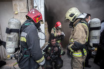 آتش‌سوزی کارگاه خیاطی در نوفل لوشاتو/ نجات 4 نفر از میان شعله‌ها