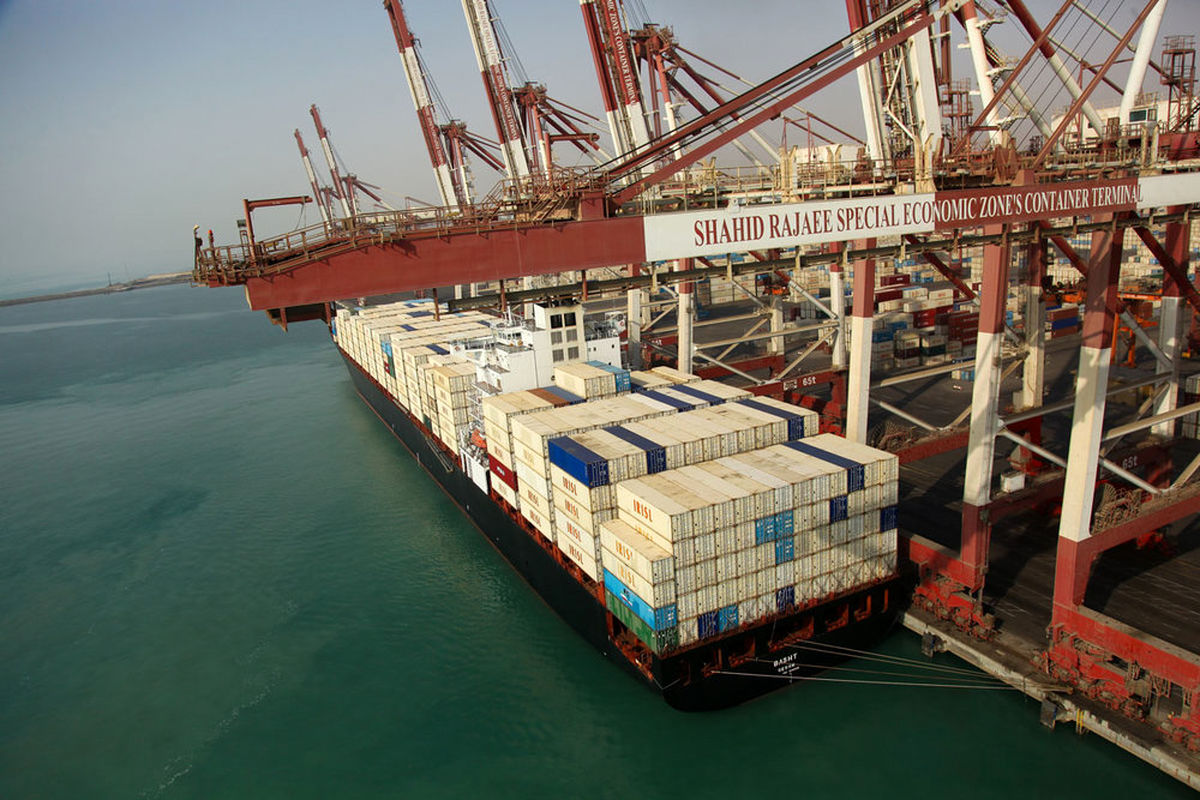 افزایش ۱۵ درصدی صادرات کالا‌های غیر نفتی در بندر شهید رجایی