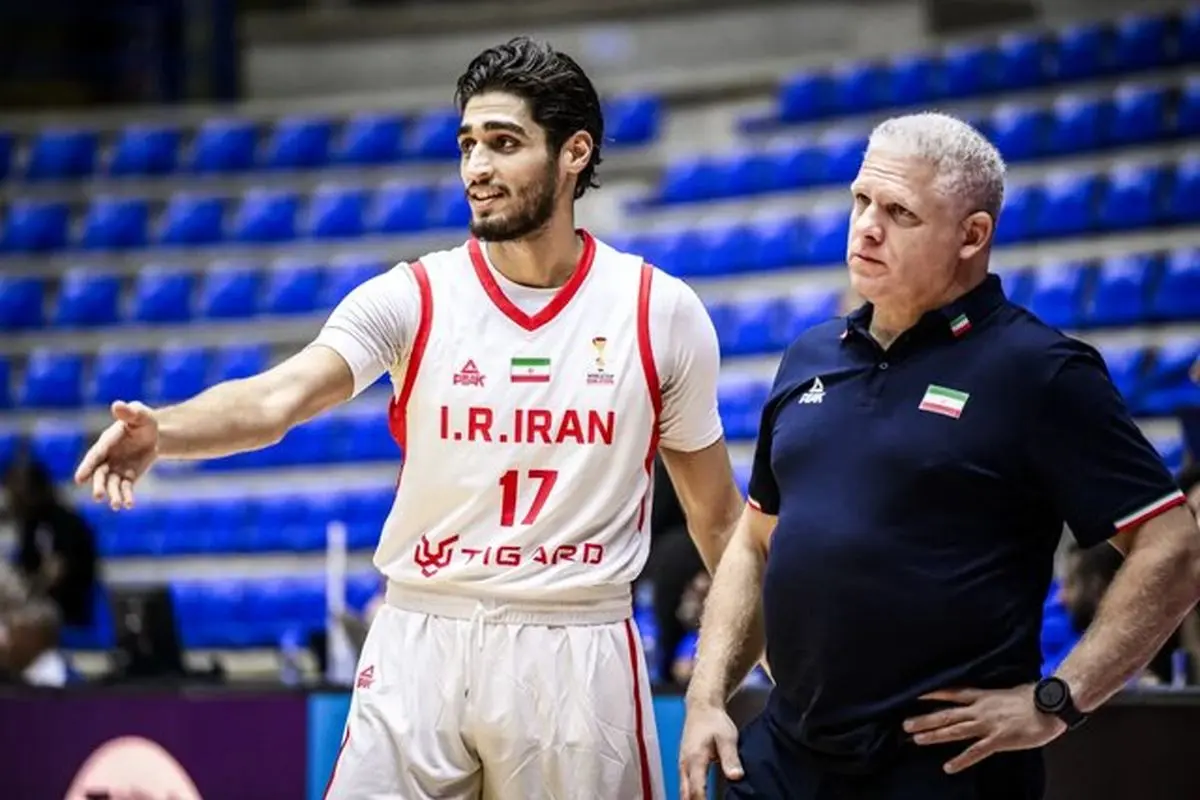 سوتیریس مانولوپولوس سرمربی تیم ملی بسکتبال مردان ایران