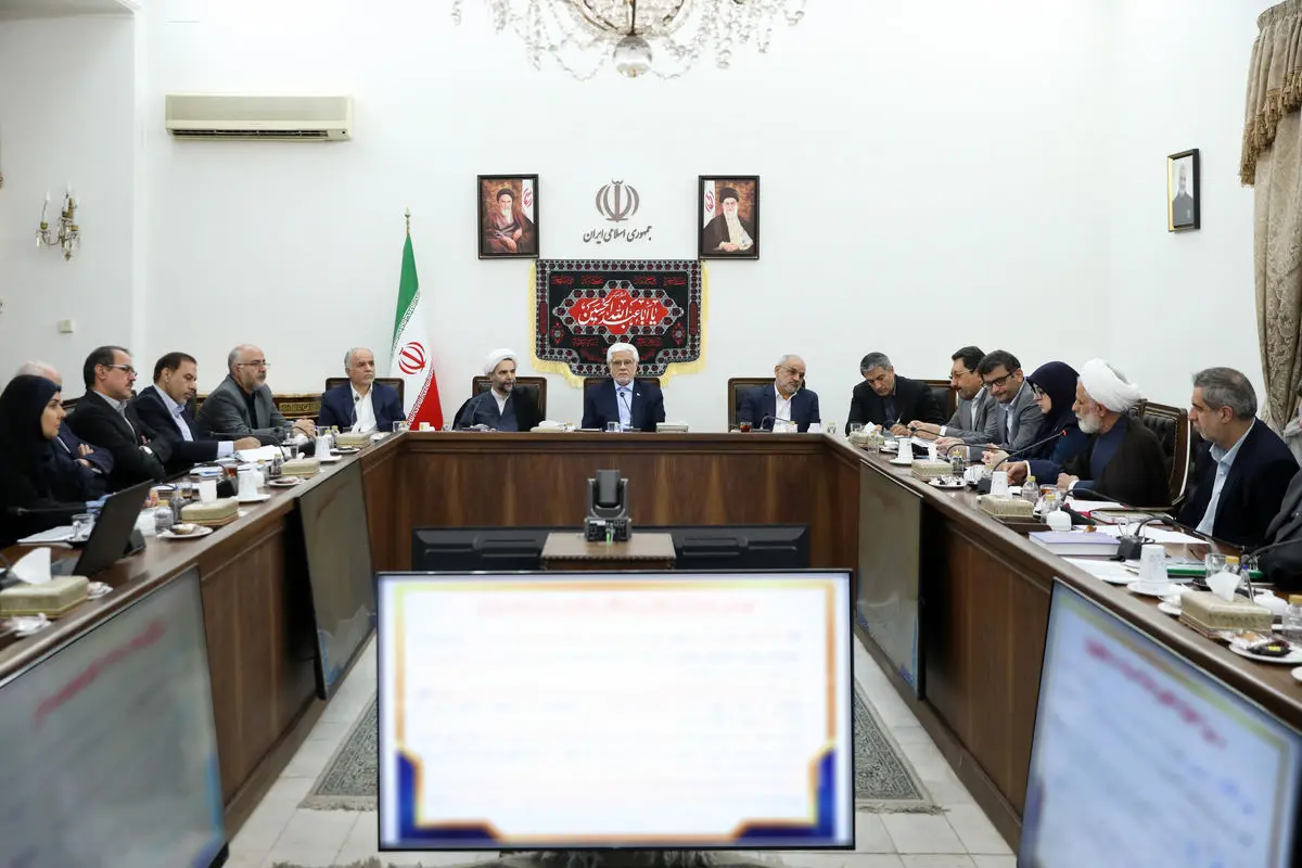  تاکید بر ضرورت حفظ آمادگی کامل در برابر توطئه‌های دشمنان در جنگ اقتصادی