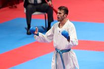 بهمن عسگری مدال نقره کاراته آسیا را بدست آورد