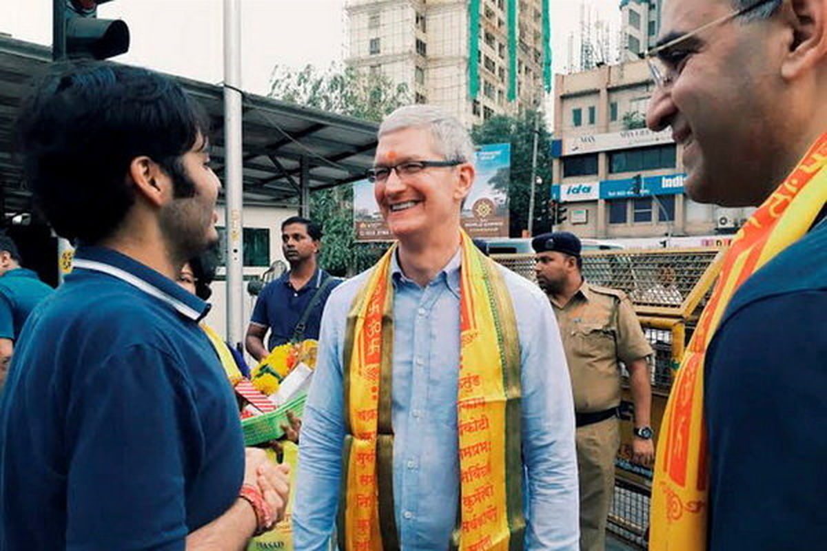 هند درها را روی اپل باز کرد
