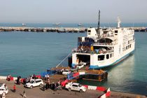 رونق صادرات کالاهای غیر نفتی در بندر لنگه/ ترابری 10 هزار مسافر دریایی در مسیرهای بین المللی