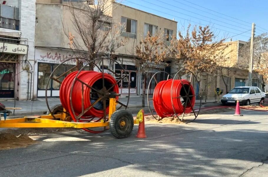 انجام ۶۰ درصد عملیات فیبر نوری در شهرکرد