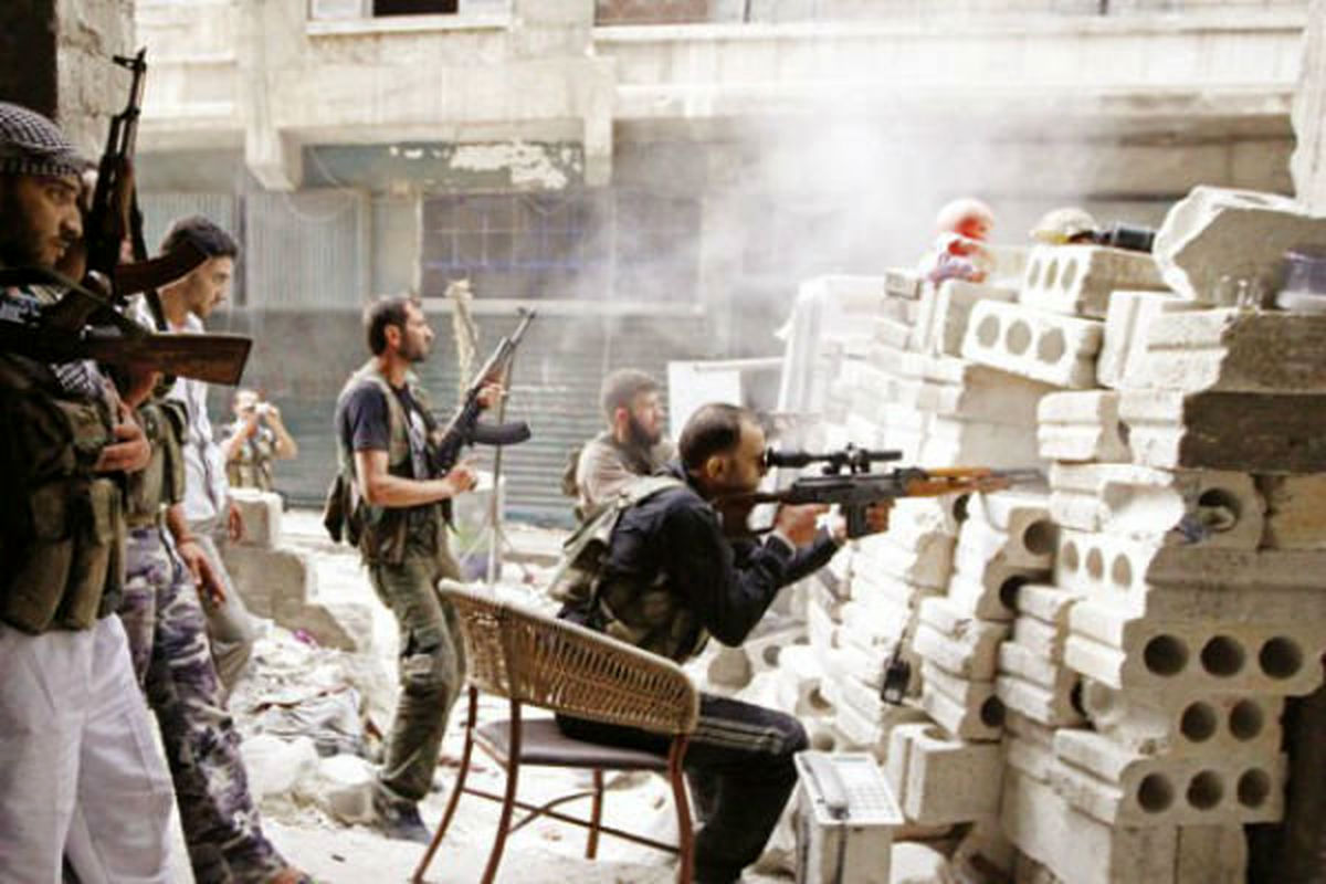 حملات موشکی گروه های مسلح به دمشق ۶ کشته بر جای گذاشت