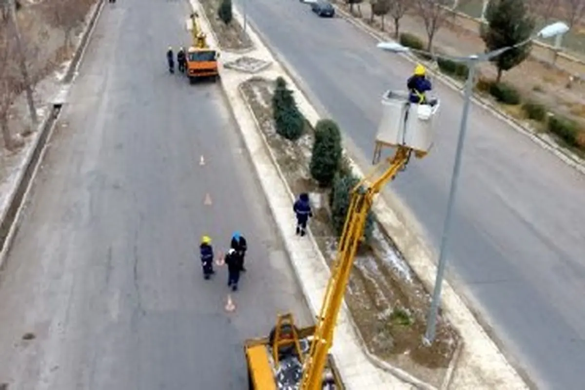 اصلاح و تعدیل روشنایی معابر سطح شهر بندرلنگه