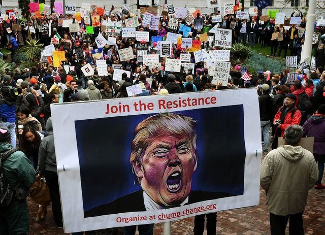 راهپیمایی گسترده علیه ترامپ در روز ملی "روسای جمهور آمریکا"