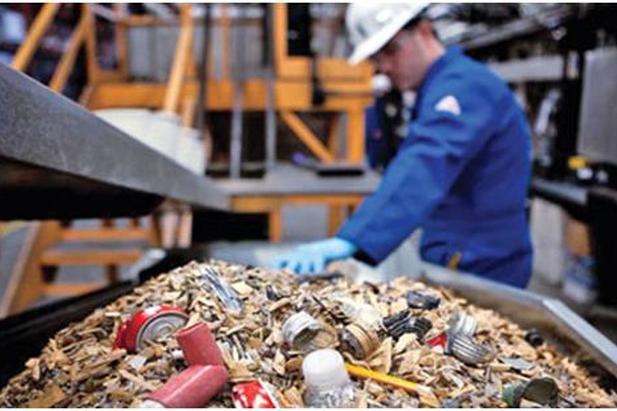 بازیافت تنها ۹ درصد از پلاستیک های تولیدی / ایران جزو ۱۰ کشور تولید کننده زباله است