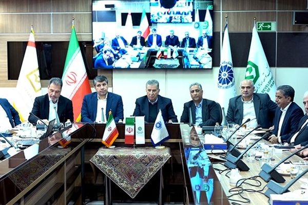 مسیر همکاری بین اتاق ایران و دو بانک تخصصی طراحی می‌شود 