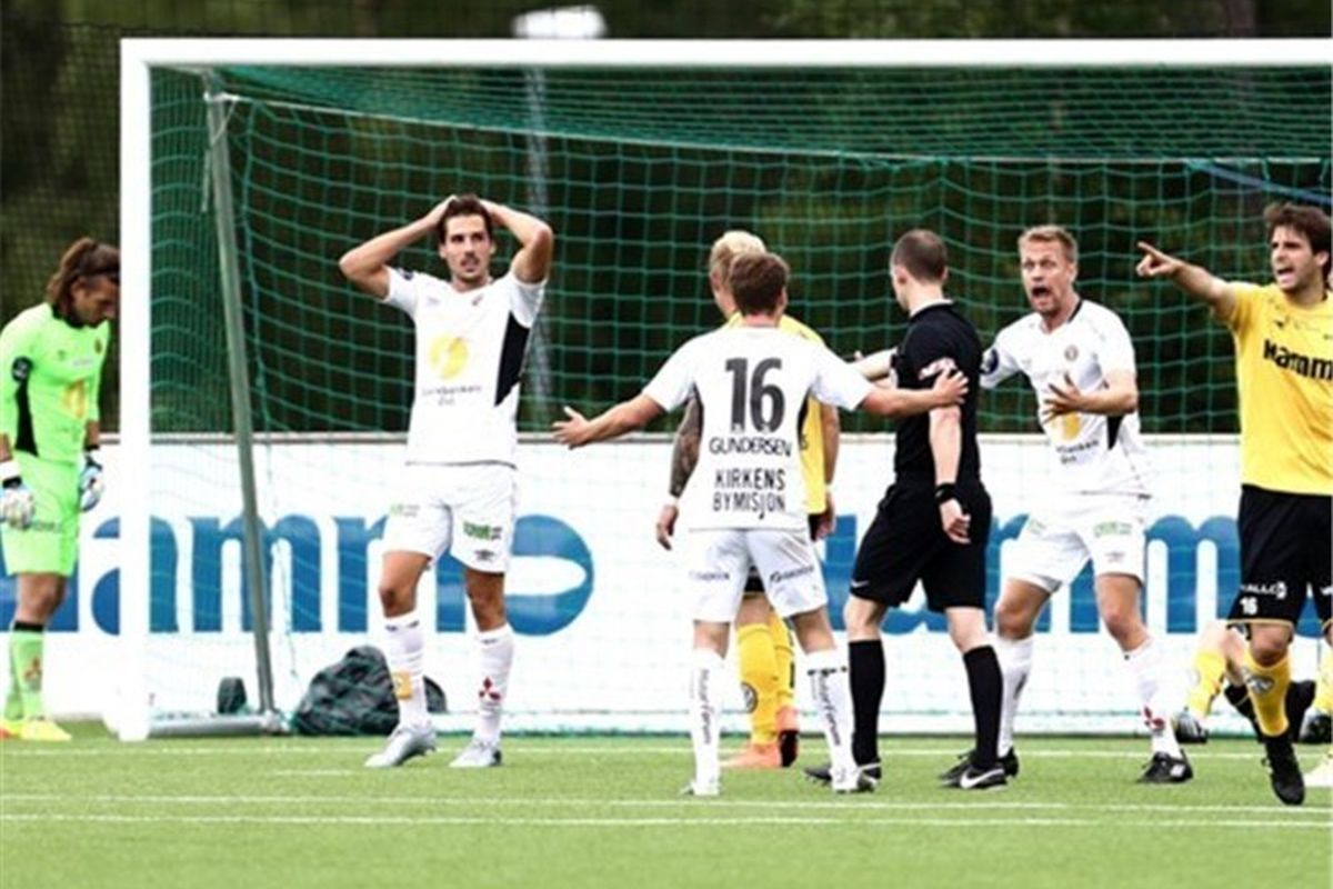 شکست تیم مکانی در هفته شانزدهم لیگ دسته دوم نروژ