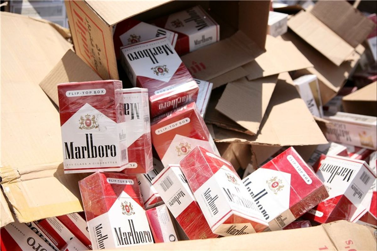 ۳۲۰ هزار نخ سیگار خارجی قاچاق کشف شد