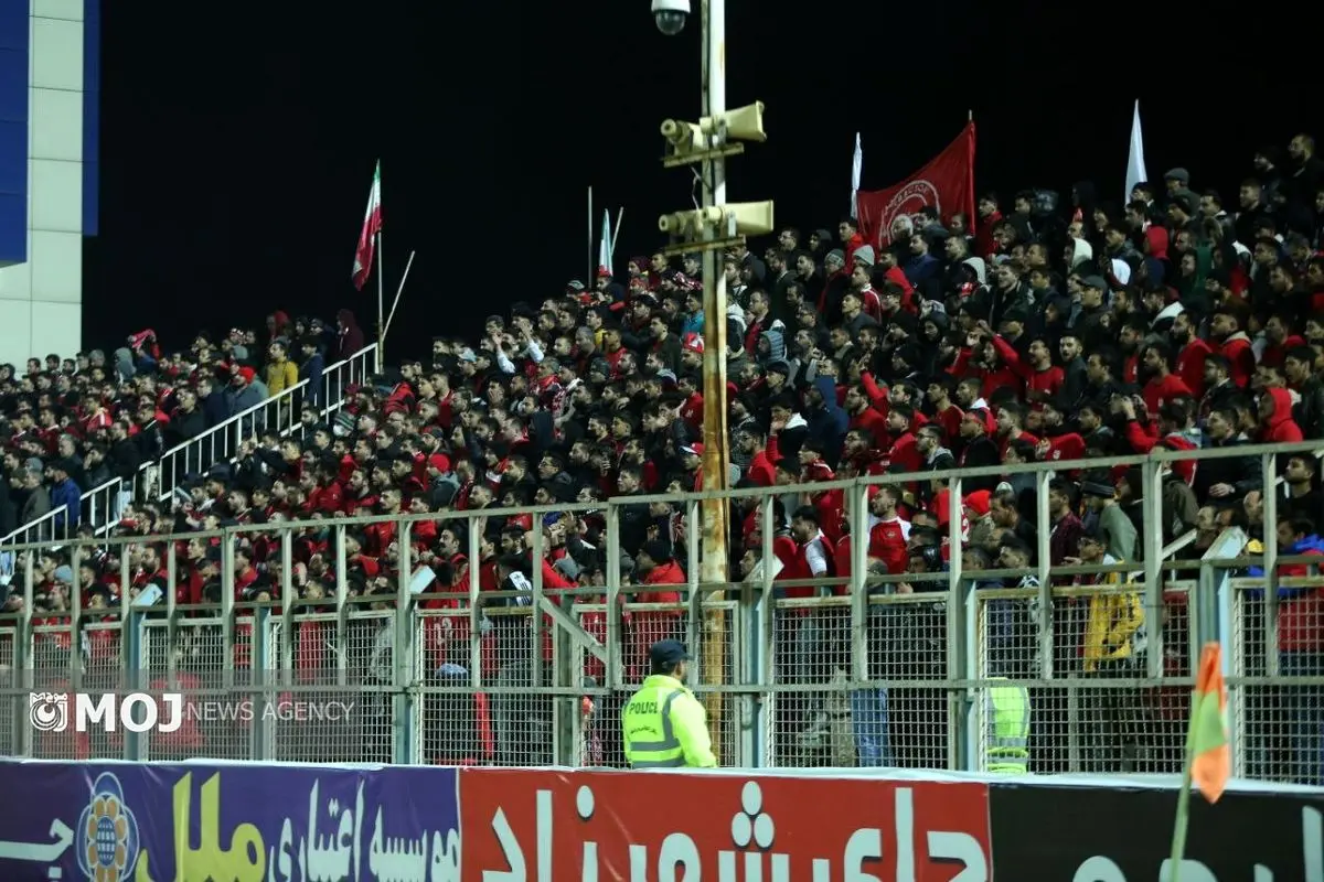 تراکتور تبرزز