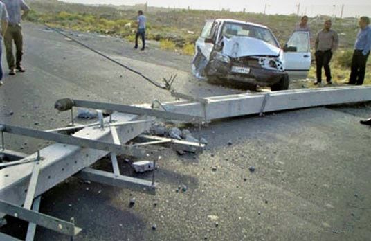 تصادف جاده ای در پارسیان سه کشته بر جای نهاد