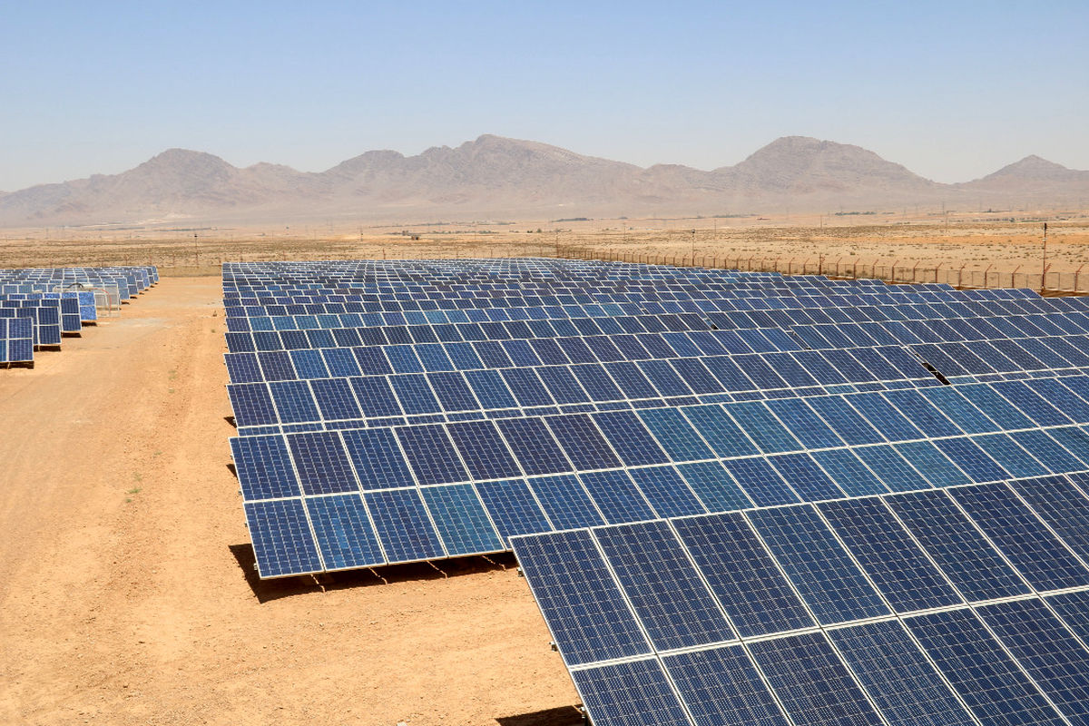 راه اندازی 200 نیروگاه خورشیدی پنج کیلوواتی در استان اردبیل 