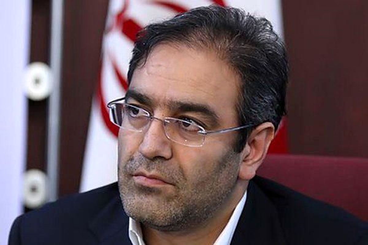 شاپور محمدی رئیس پژوهشکده پولی و بانکی شد