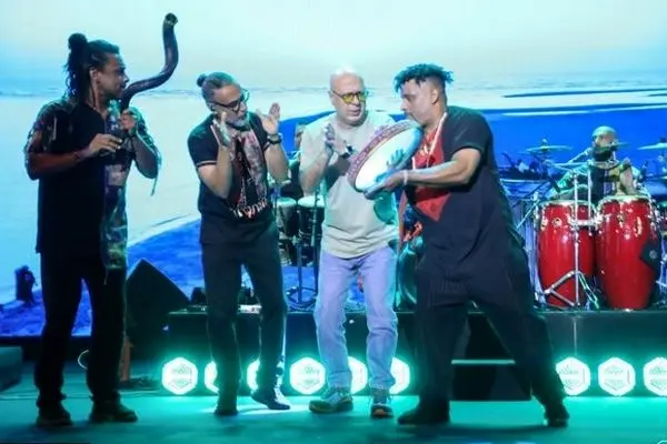 محمد بحرانی و رضا نیکخواه به عنوان خواننده مهمان در کنسرت «لیان» هنرنمایی کردند