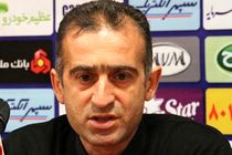 فوتبال ایران با مشکل زمین چمن روبه‌رو است