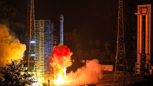 چین 2 ماهواره به فضا فرستاد