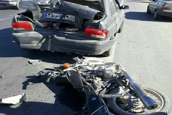 تصادف موتورسیکلت 3 مصدوم برجای گذاشت