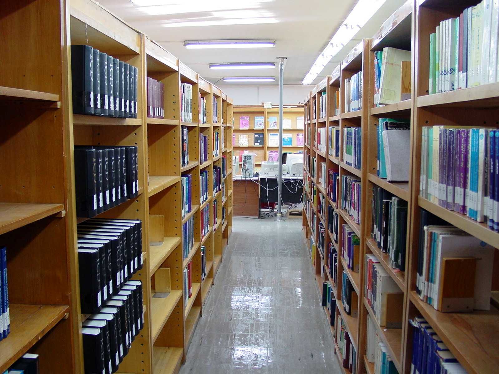 کتاب‌خانه‌ بیمارستان‌های کودک در کشور تجهیز می‌شود