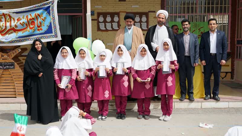 مشارکت اعضای شورای فرهنگی برق منطقه‌ای یزد در طرح سه‌شنبه‌های مهدوی مدارس