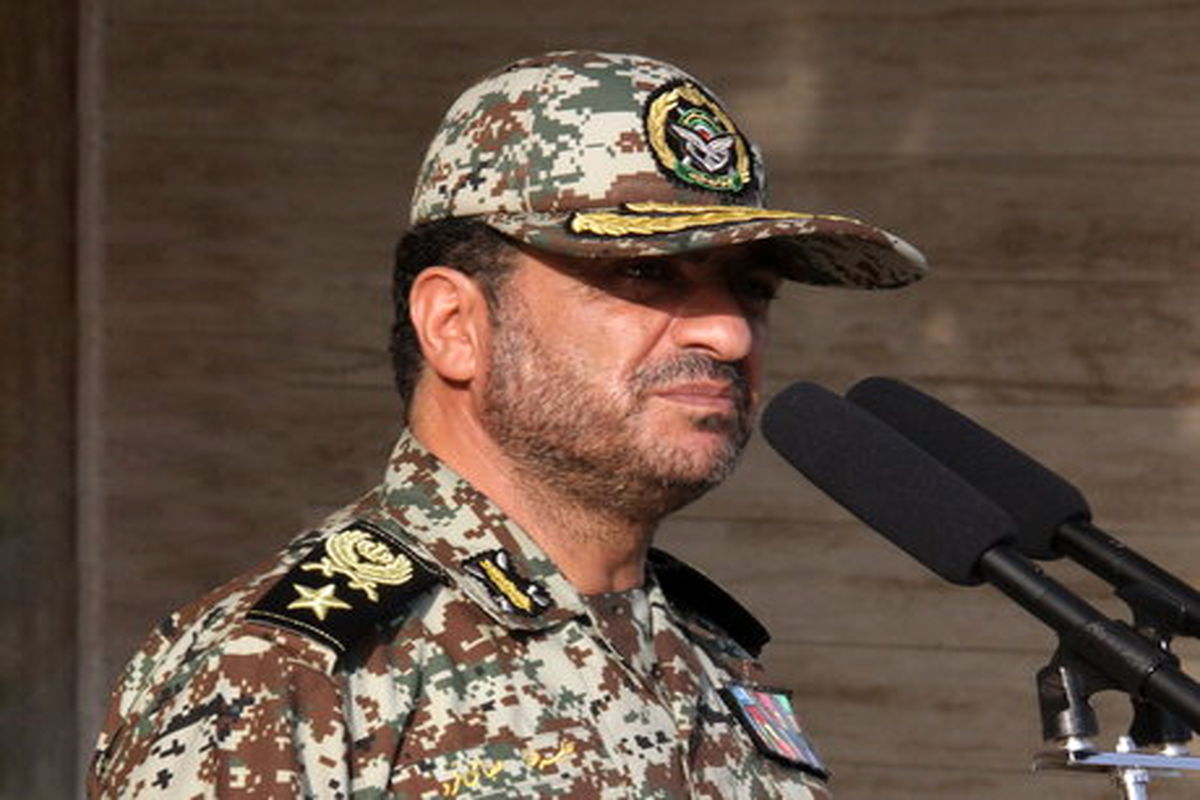 دشمنان خوب می دانند آمادگی رزمی نیروهای مسلح ایران قابل آزمودن نیست