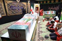 مراسم استقبال از دو شهید گمنام در جمعیت هلال احمر استان یزد+ عکس