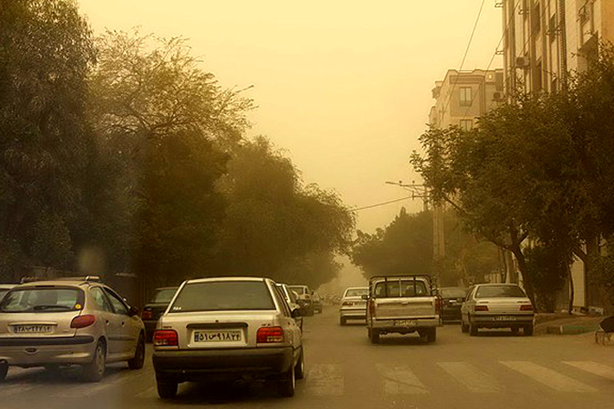 هوای خرم‌آباد ۳ برابر حد مجاز آلوده است