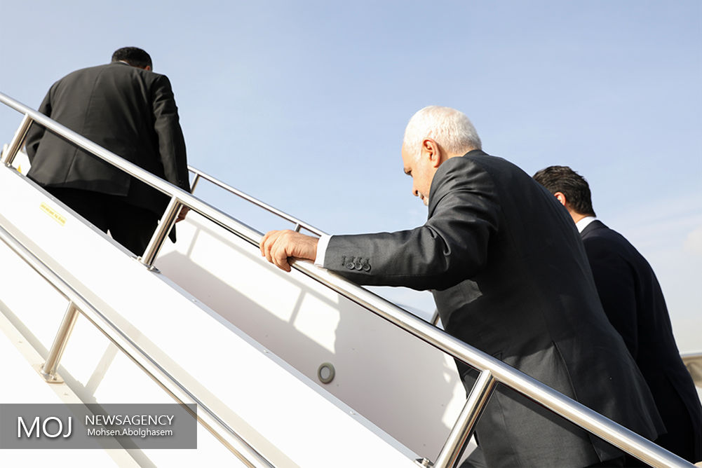 ظریف تهران را به مقصد بنگلادش ترک کرد