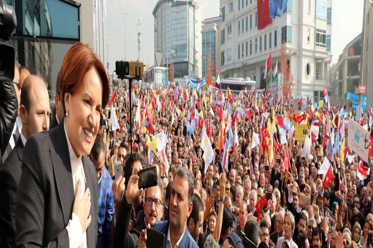 نظام پارلمانی را در ترکیه احیا خواهیم کرد