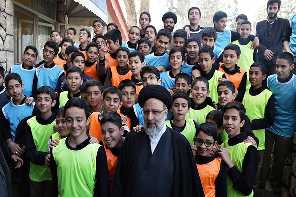 افتتاح نخستین اردوگاه تخصصی ویژه نوجوانان و جوانان آستان قدس رضوی