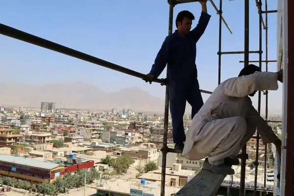 ۷۰ درصد نیروی کار صنعت ساختمان اتباع هستند/بیانیه انجمن صنعت ساختمان مثبت است